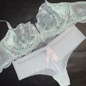 Victoria's Secret unlined 34C,34D,34DD BRA SET M thong MINT green lace Silver